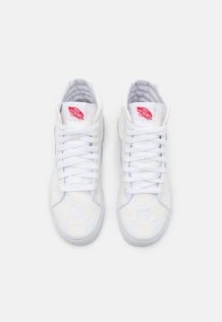 Vans Sk8-Hi Unisex - High-Top Trainers - True White -Shoe Zone Store c4fe85d0d4ee44c3a93e921b411562a5