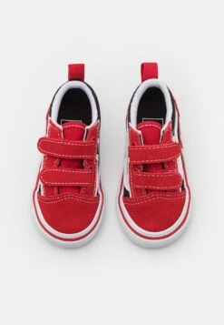 Vans Old Skool Bolt Unisex - Trainers - Red/Black 9 Vans Old Skool Bolt Unisex - Trainers - Red/Black -Shoe Zone Store c7cc843fb4d049debb28aea152deb3ee