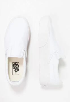 Vans Ua Classic Slip-On Platform - Trainers - True White -Shoe Zone Store c7d94b84f2534c82b14ba391d13e212b