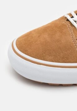 Vans Old Skool Mte-1 Unisex - Trainers - Brown/Black -Shoe Zone Store d1b45cbccd1f479e9791145ac41b6161