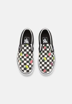 Vans Classic Slip On - Trainers 11 Vans Classic Slip On - Trainers -Shoe Zone Store df266f9f7b394833be883fb8b1ced495