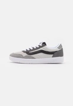 Shoe Zone Store 28 Vans CruzeUnisex - Trainers - Dawn Blue/Drizzle