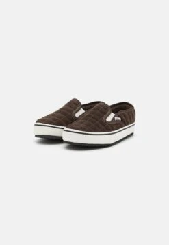 Vans Slip-Er 2 Unisex - Slip-Ons - Brown/Black/Off-White -Shoe Zone Store e29d55376bf24357ba0dceb48dc891d8