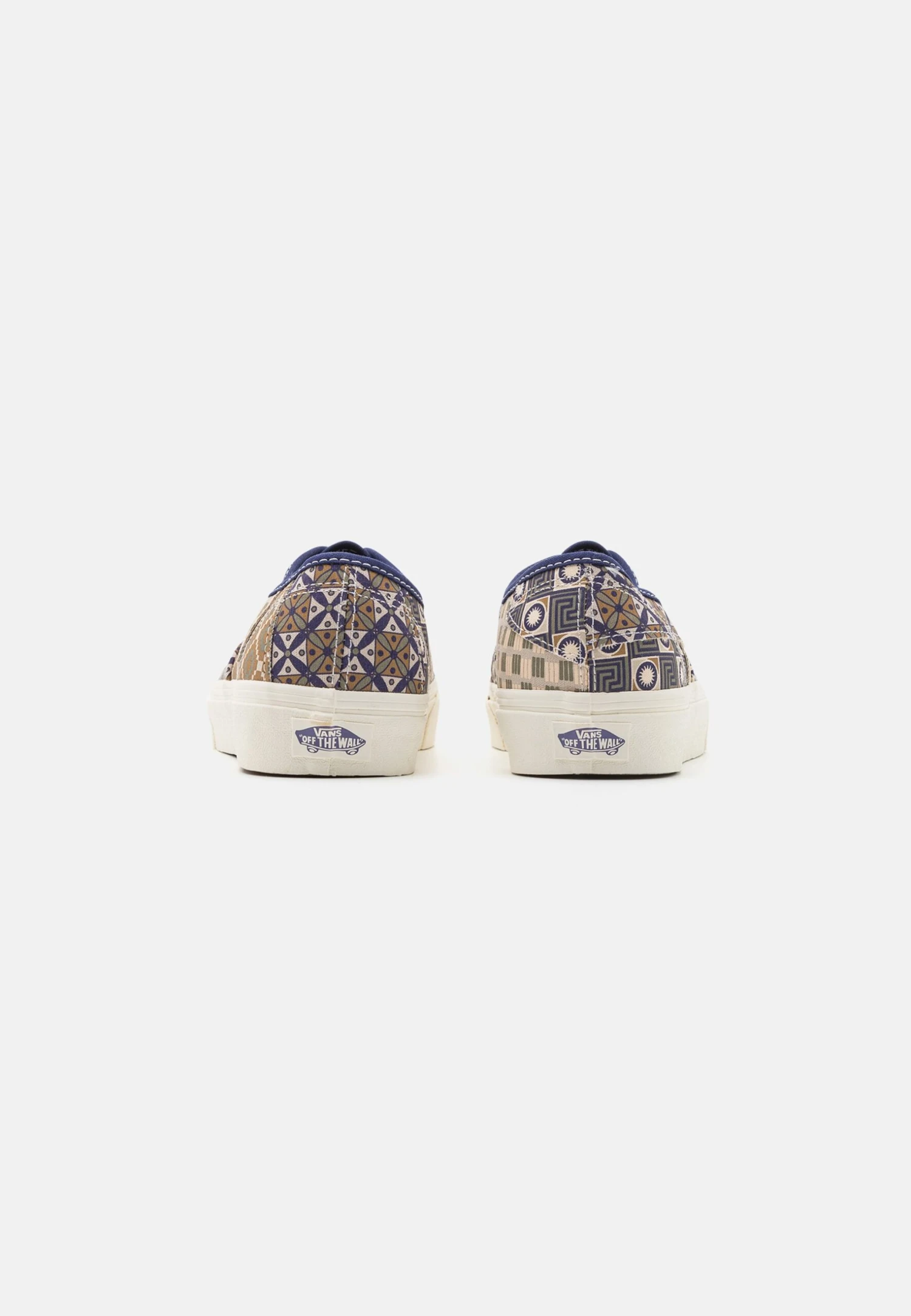 Vans Authentic Patchwork Unisex - Trainers 3 Vans Authentic Patchwork Unisex - Trainers - Image 3