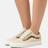 Vans Old Skool Unisex - Trainers - Creme