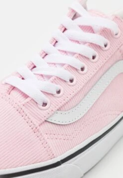 Vans Old Skool Unisex - Trainers - Pink -Shoe Zone Store f2a8d4e71512456cafe7af6d66d4d776