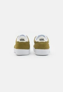 Vans CruzeUnisex - Trainers - Green Moss/Marshmallow -Shoe Zone Store f69964d6eb2e4f0b80a0c41b7d863138