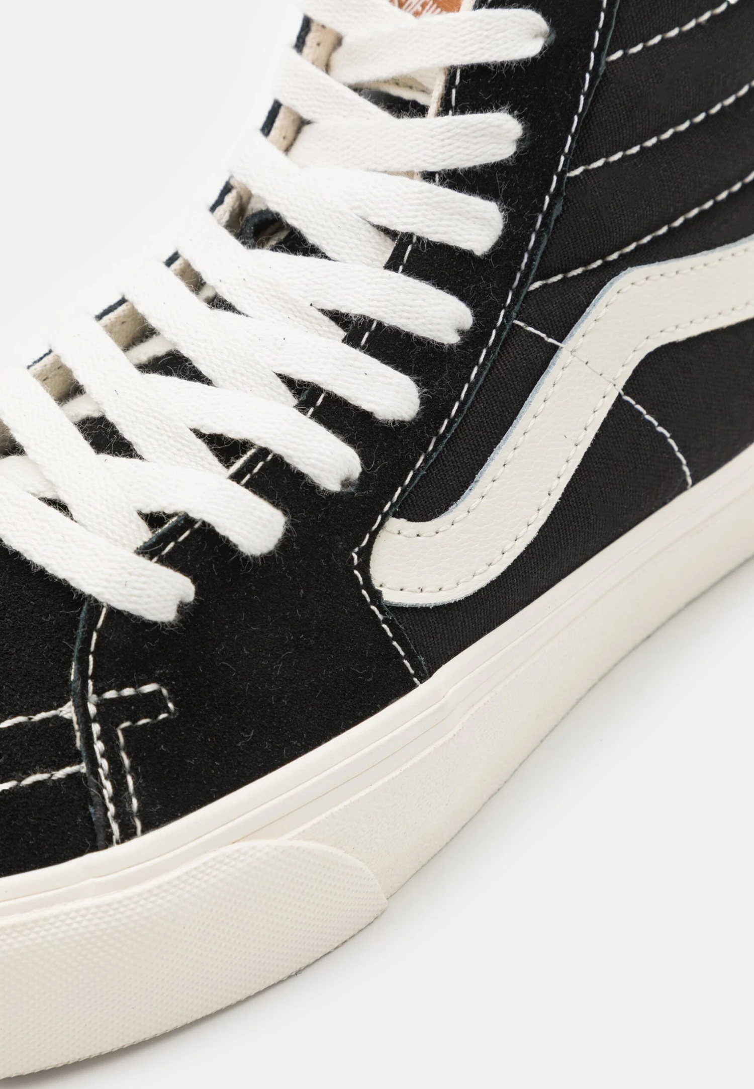 Vans Sk8-Hi Vr3 Unisex - High-Top Trainers - Black/Marshmallow 6 Vans Sk8-Hi Vr3 Unisex - High-Top Trainers - Black/Marshmallow - Image 6
